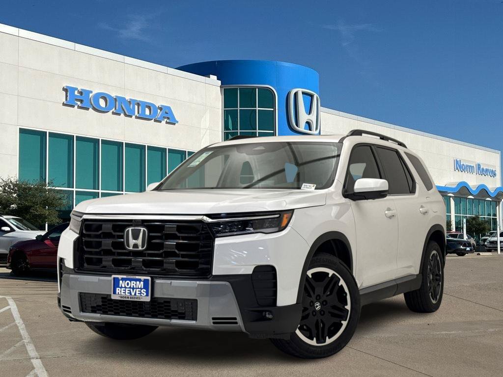 New 2026 Honda Pilot Touring image 1