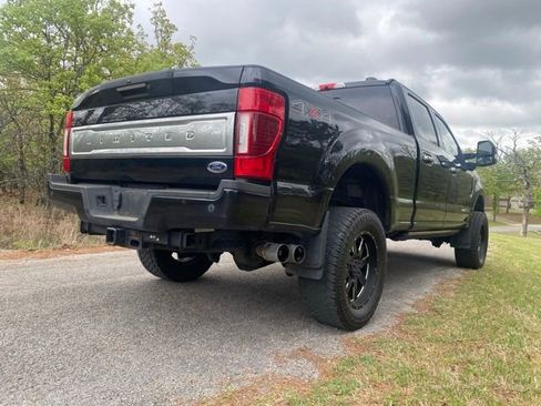 Used 2020 Ford F250 Limited image 9