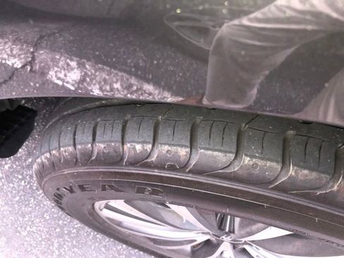 Used 2016 Lincoln Navigator Select RWD image 10