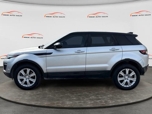 Used 2018 Land Rover Range Rover Evoque SE Premium AWD/4WD image 7