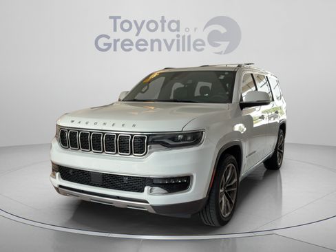 Used 2022 Jeep Wagoneer Series III w/ Premium Group I AWD/4WD image 1