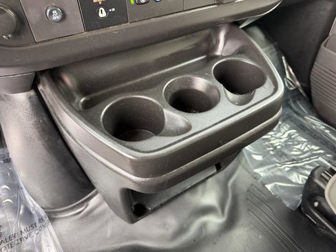 Used 2020 Chevrolet Express 2500 Extended w/ Communications Package image 20