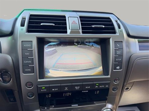 Used 2018 Lexus GX 460 Premium w/ Premium Package AWD/4WD image 59