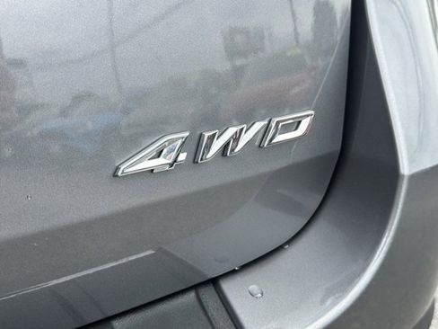 Used 2022 Ford Explorer Limited w/ Equipment Group 301A image 8