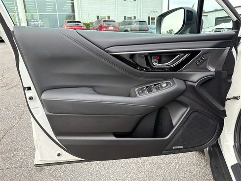 Used 2023 Subaru Outback Limited XT image 10
