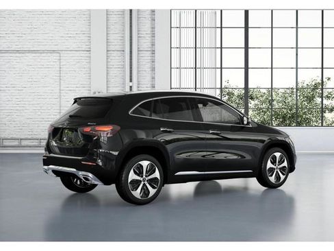 Certified 2026 Mercedes-Benz GLA 250 4MATIC image 20