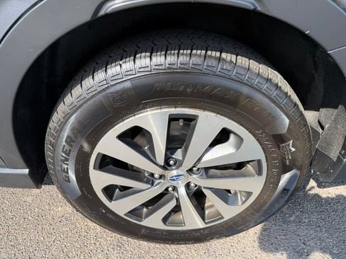 Used 2020 Subaru Outback Premium AWD/4WD image 14