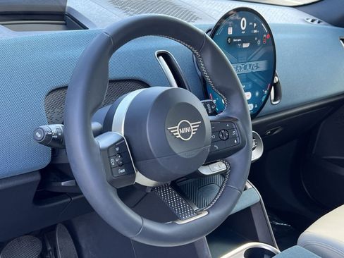 Certified 2025 MINI Cooper Countryman S image 13