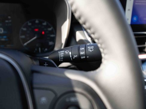 Used 2025 Toyota Corolla SE w/ SE Package image 14