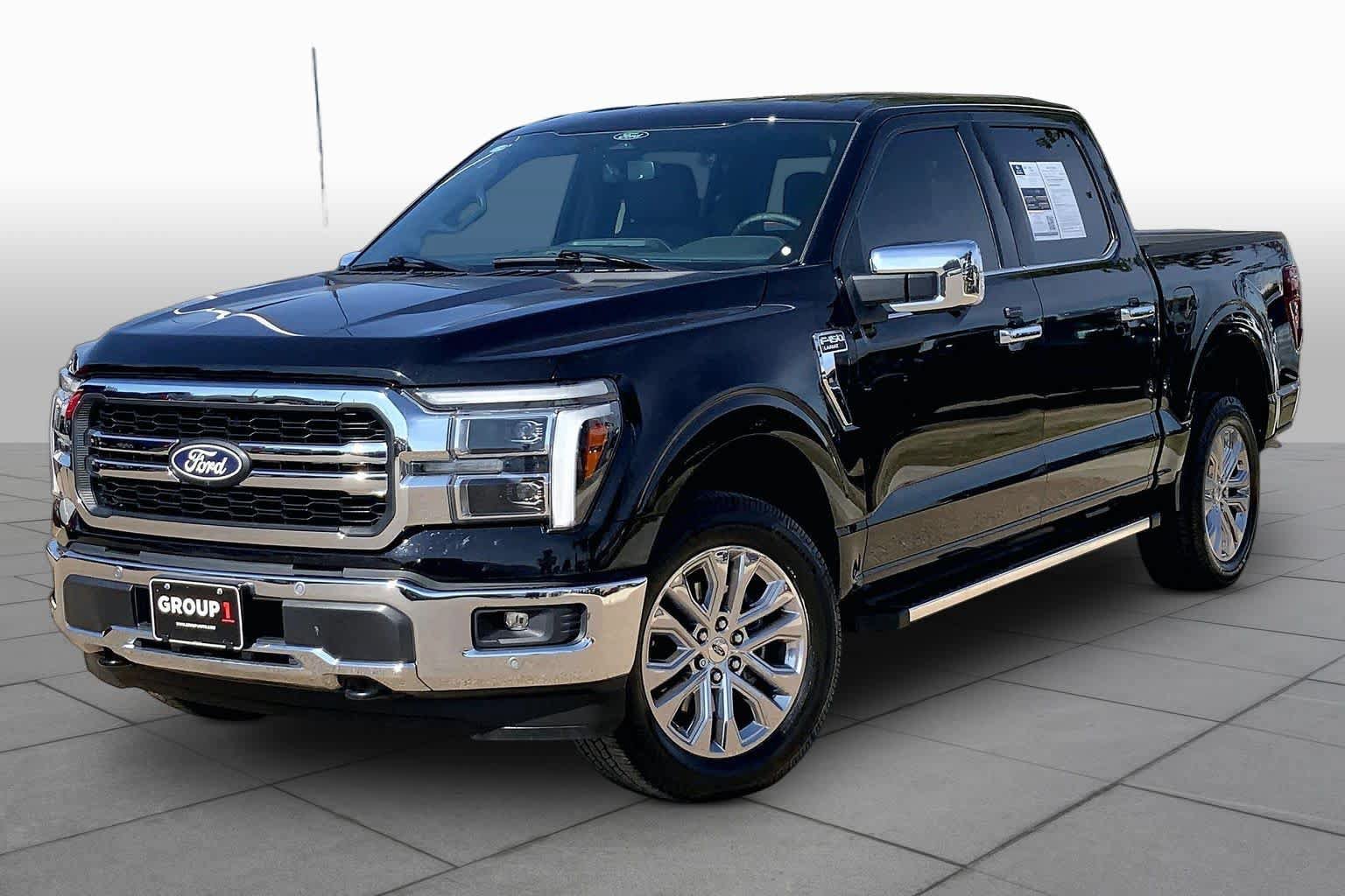 Used 2025 Ford F150 Lariat w/ Equipment Group 501A Mid AWD/4WD image 2