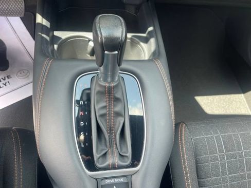 Used 2023 Honda HR-V Sport image 15