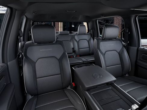 New 2026 RAM 1500 Laramie AWD/4WD image 16