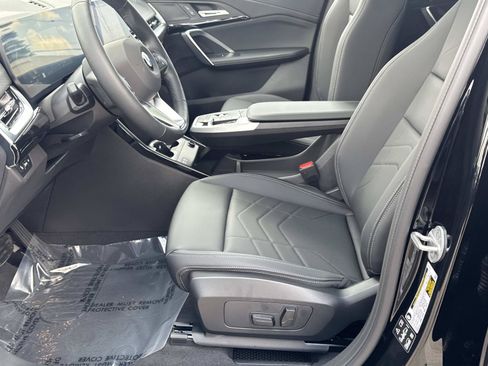 New 2026 BMW X2 xDrive28i w/ Convenience Package AWD/4WD image 14