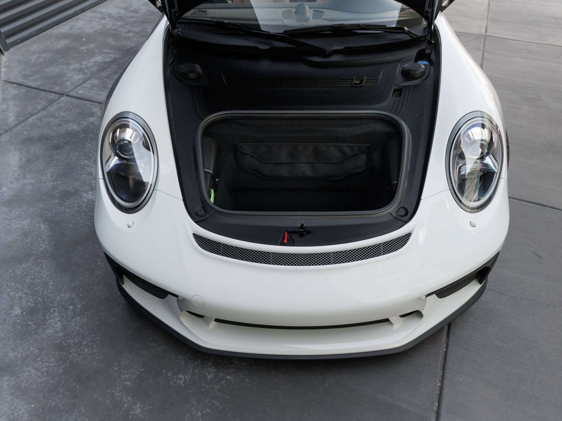 Certified 2019 Porsche 911 Speedster RWD image 42