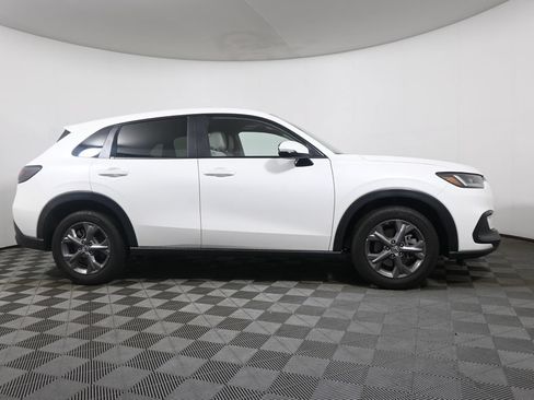 Used 2026 Honda HR-V LX image 8