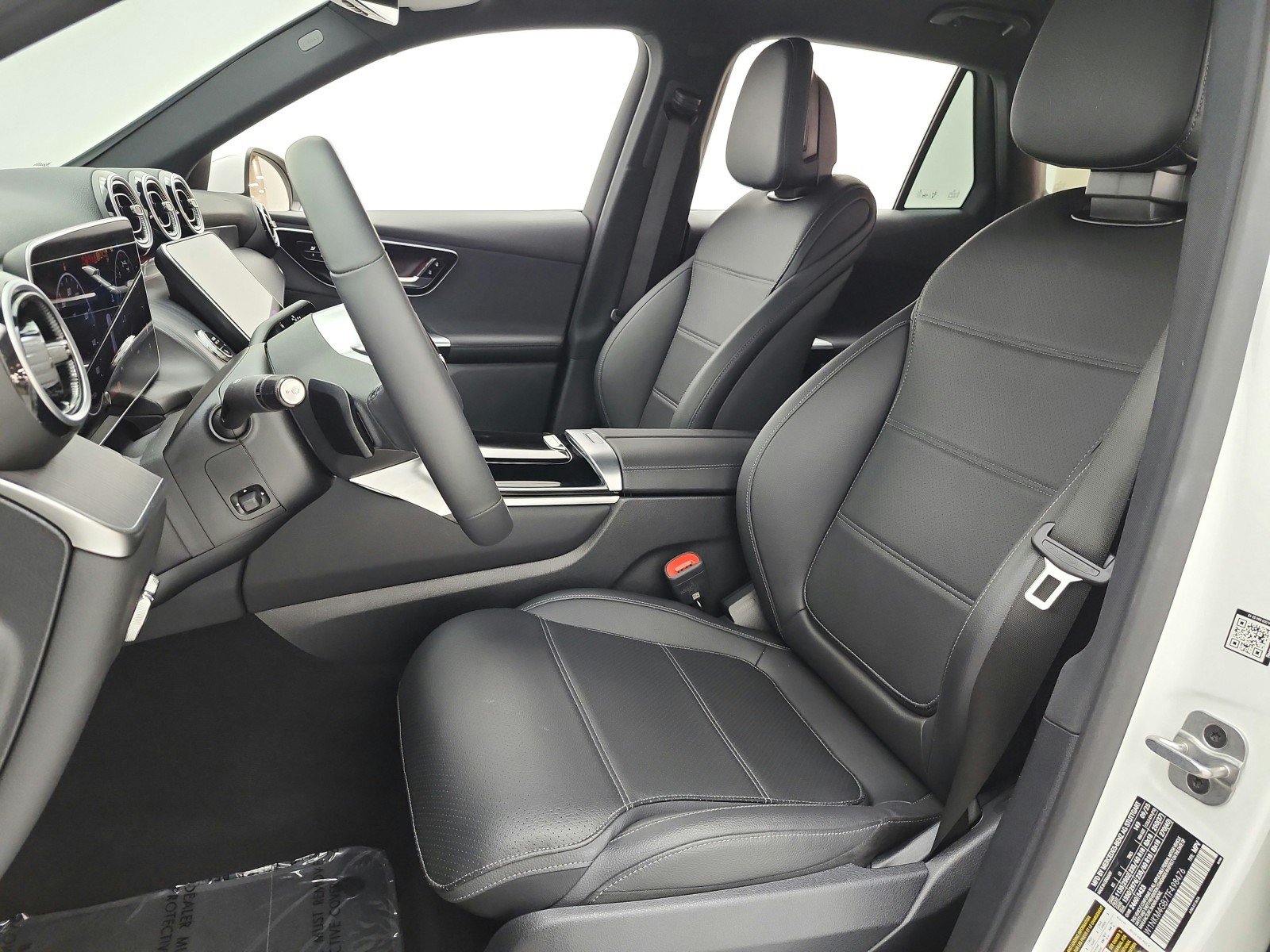 Certified 2026 Mercedes-Benz GLC 300 image 13