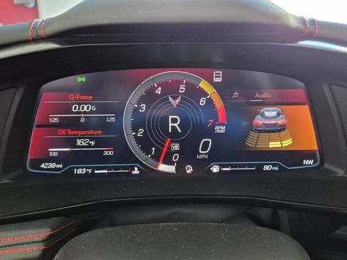 Used 2021 Chevrolet Corvette Stingray Preferred Cpe w/ Z51 Performance Package image 16