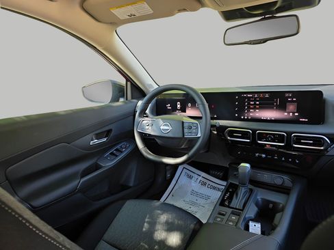 New 2026 Nissan Sentra SV FWD image 8