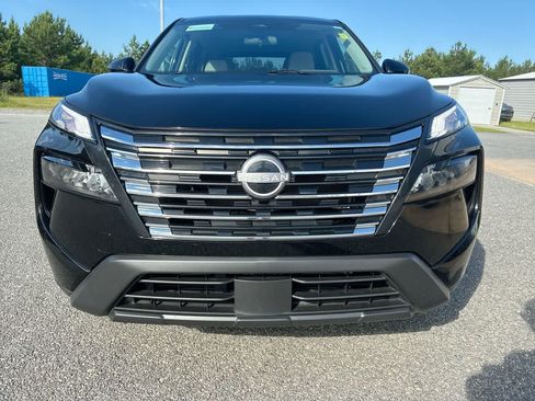 Used 2025 Nissan Rogue SV FWD image 30