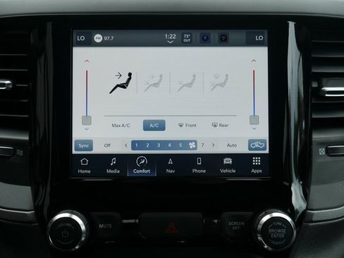 Used 2024 RAM 2500 Tradesman w/ Chrome Appearance Group image 22