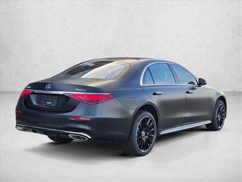 New 2026 Mercedes-Benz S 580 4MATIC Sedan image 2