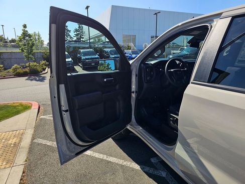New 2026 Chevrolet Silverado 1500 Custom Trail Boss AWD/4WD image 19