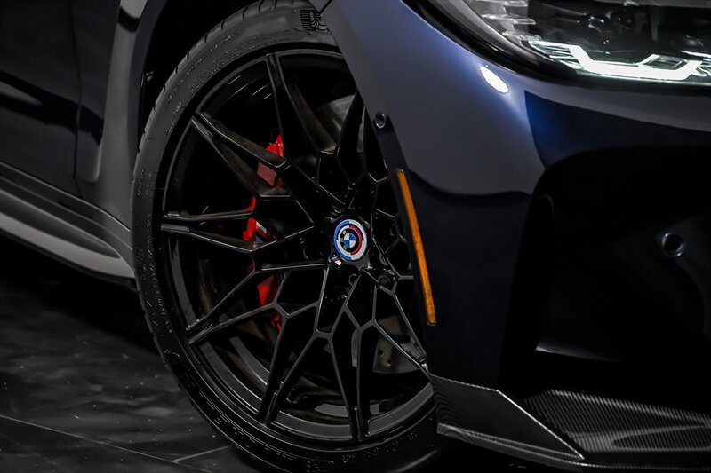Used 2023 BMW M4 xDrive Competition w/ M Driver's Package AWD/4WD image 3