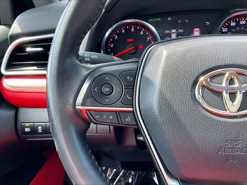 Used 2018 Toyota Camry XSE w/ Driver Assist Package FWD image 23