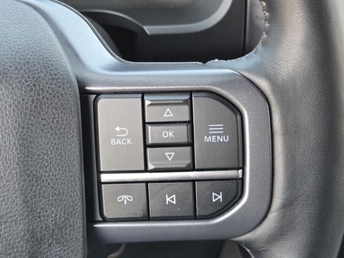 Used 2023 Ford F150 Lightning Lariat AWD/4WD image 23