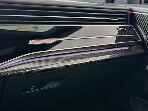 Used 2022 Audi SQ8 Prestige w/ Prestige Package image 16