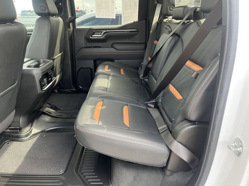 Used 2025 GMC Sierra 1500 AT4 AWD/4WD image 32