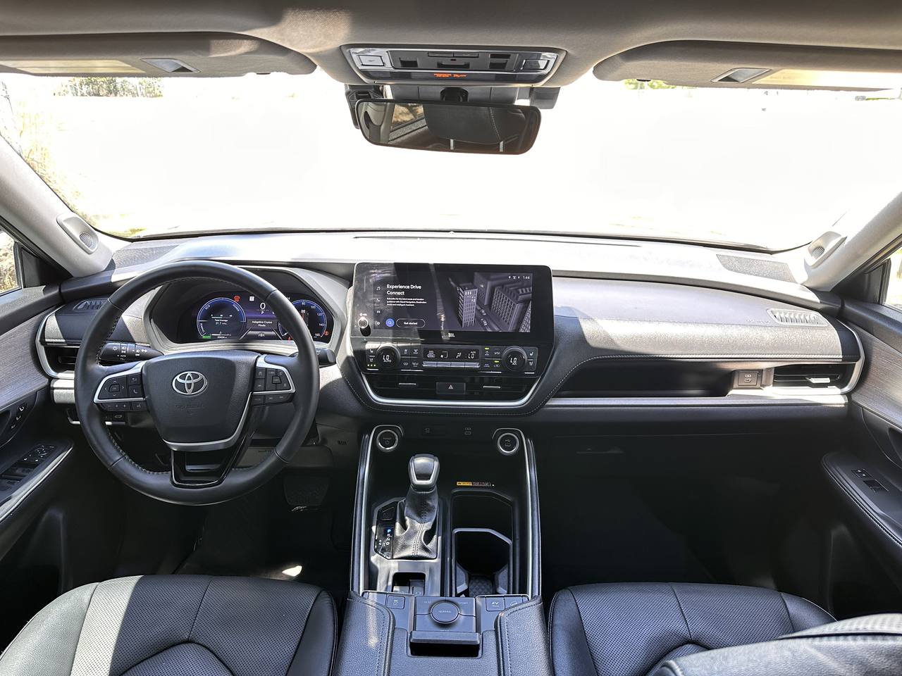Used 2025 Toyota Grand Highlander AWD Hybrid w/ Blackout Package (GST) image 34