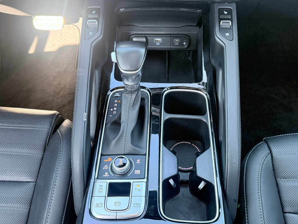 Used 2023 Kia Telluride SX Prestige AWD/4WD image 20