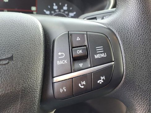 Used 2022 Ford Escape SE image 28