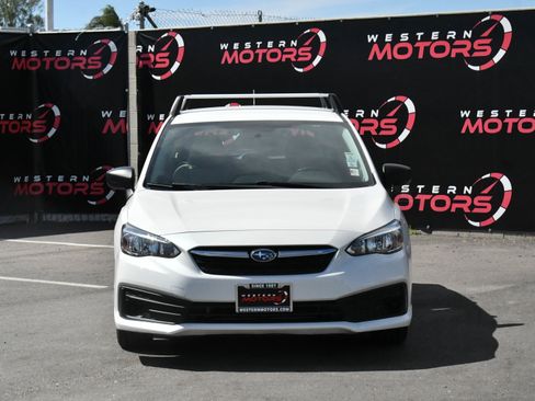 Used 2023 Subaru Impreza 2.0i image 2