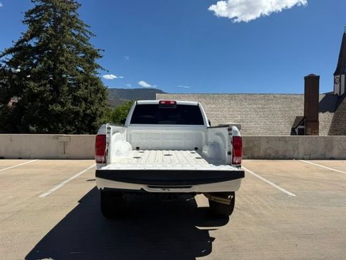 Used 2014 RAM 2500 SLT w/ Luxury Group AWD/4WD image 8