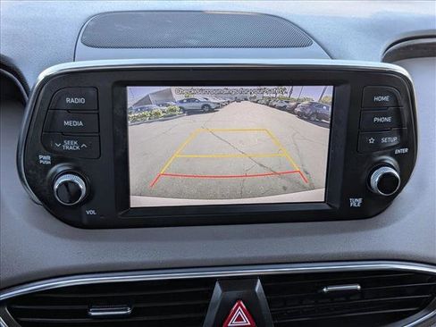Used 2019 Hyundai Santa Fe SEL image 14