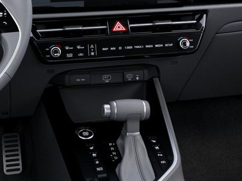 New 2026 Kia Niro SX Touring FWD image 23