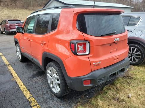Used 2021 Jeep Renegade Latitude image 4