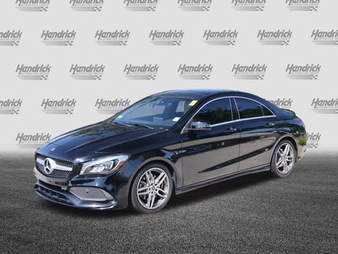 Used 2018 Mercedes-Benz CLA 250 4MATIC image 5