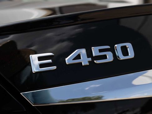 Used 2019 Mercedes-Benz E 450 4MATIC Sedan image 53