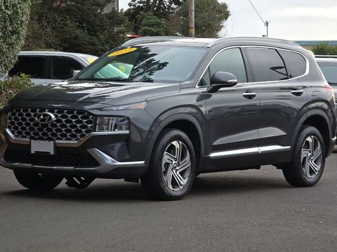 Used 2023 Hyundai Santa Fe SEL w/ Premium Package image 7