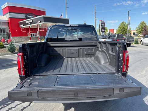Used 2025 Ford F150 Raptor AWD/4WD image 11