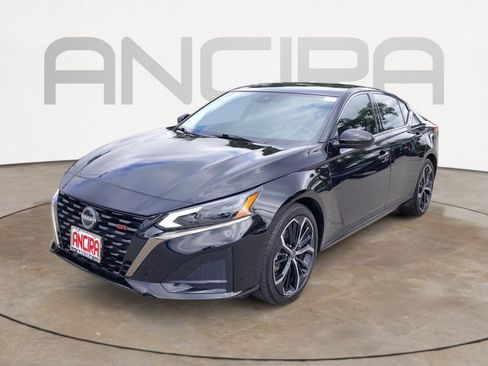 Certified 2025 Nissan Altima 2.5 SR FWD image 7