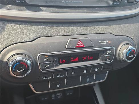 Used 2019 Kia Sorento FWD w/ LX Convenience Package image 14