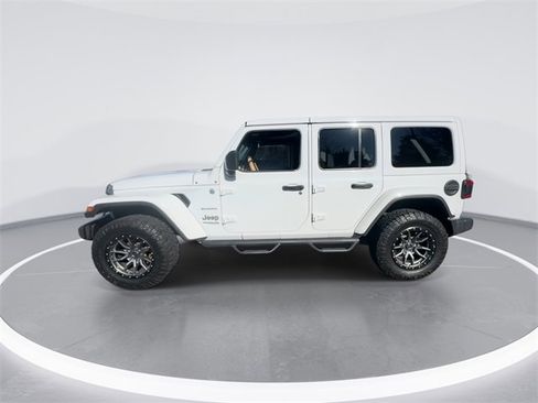Used 2018 Jeep Wrangler Unlimited Sahara w/ Dual Top Group image 5