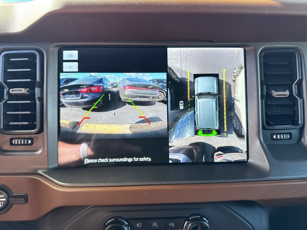 Used 2024 Ford Bronco Outer Banks AWD/4WD image 17