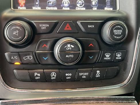 Used 2017 Jeep Grand Cherokee Altitude image 20