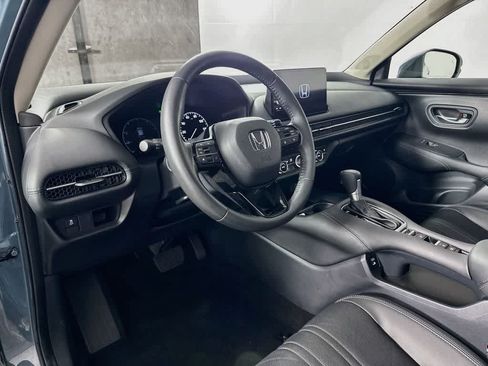 Used 2024 Honda HR-V EX-L image 9