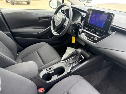 Used 2024 Toyota Corolla LE AWD/4WD image 21
